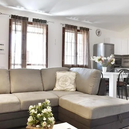 Pula Sole Appartments Lägenhet *
